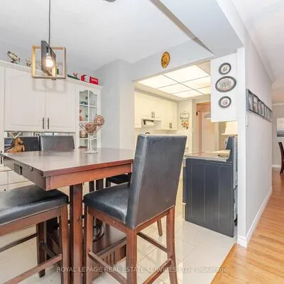 3100,&nbsp;Kirwin, Cooksville, Mississauga