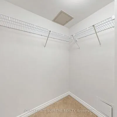 4090,&nbsp;Living Arts, City Centre, Mississauga