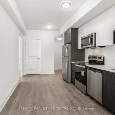 204,&nbsp;Burnhamthorpe, Mississauga Valleys, Mississauga
