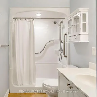 350,&nbsp;Princess Royal, City Centre, Mississauga