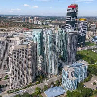 225,&nbsp;Webb, City Centre, Mississauga