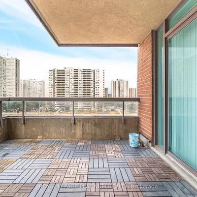 156,&nbsp;Enfield, City Centre, Mississauga