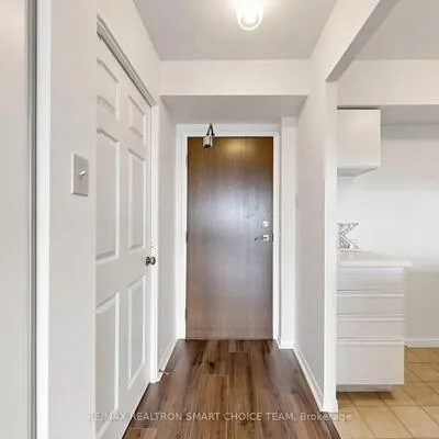 50,&nbsp;Kingsbridge Garden, Hurontario, Mississauga