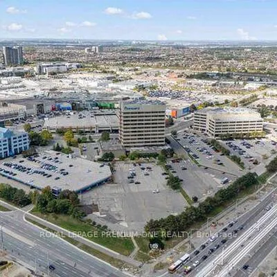 33,&nbsp;Elm, City Centre, Mississauga