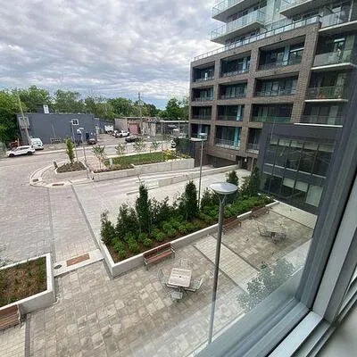 185, Deerfield, Central Newmarket, Newmarket