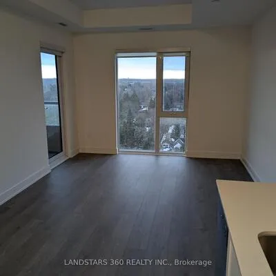 715, Davis, Huron Heights-Leslie Valley, Newmarket