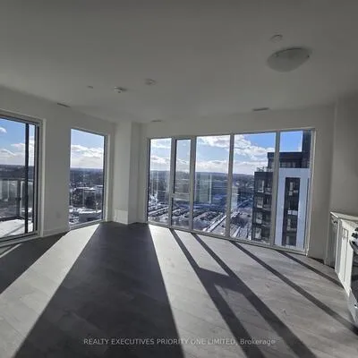 715, Davis, Huron Heights-Leslie Valley, Newmarket