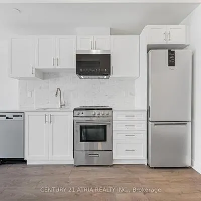 705, Davis, Huron Heights-Leslie Valley, Newmarket