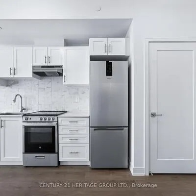 705, Davis, Huron Heights-Leslie Valley, Newmarket