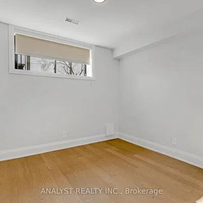 59,&nbsp;Charles, Central Newmarket, Newmarket