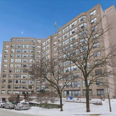 250, Davis, Central Newmarket, Newmarket