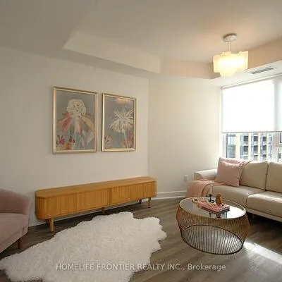 185, Deerfield, Central Newmarket, Newmarket