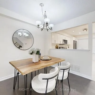 18,&nbsp;Brandy Lane, Central Newmarket, Newmarket