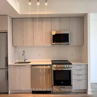 185,&nbsp;Deerfield, Central Newmarket, Newmarket