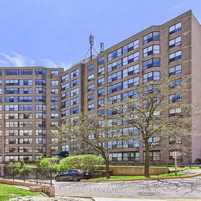 250,&nbsp;Davis, Central Newmarket, Newmarket