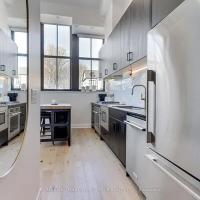 400,&nbsp;Park, Central Newmarket, Newmarket