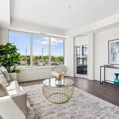 185,&nbsp;Deerfield, Central Newmarket, Newmarket