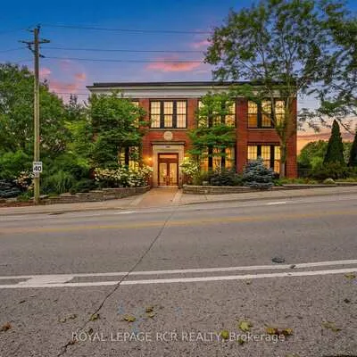 543,&nbsp;Timothy, Central Newmarket, Newmarket