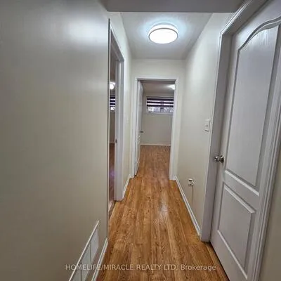 2488,&nbsp;Post, 1015 - RO River Oaks, Oakville