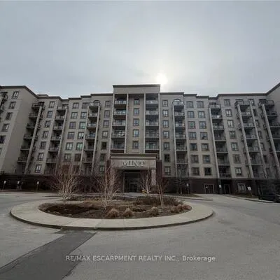 2490,&nbsp;Old Bronte, 1019 - WM Westmount, Oakville