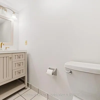 100,&nbsp;Bronte, 1001 - BR Bronte, Oakville