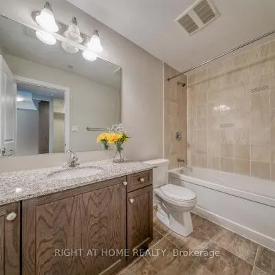 150,&nbsp;Oak Park, 1015 - RO River Oaks, Oakville