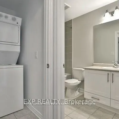 150,&nbsp;Oak Park, 1015 - RO River Oaks, Oakville