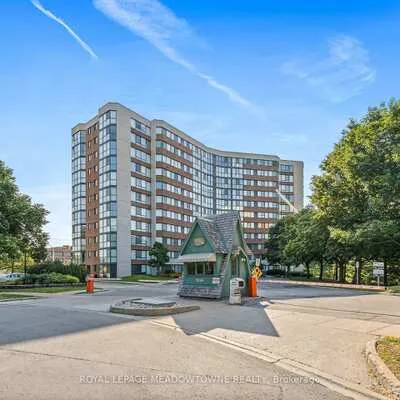 1230,&nbsp;Marlborough, 1003 - CP College Park, Oakville
