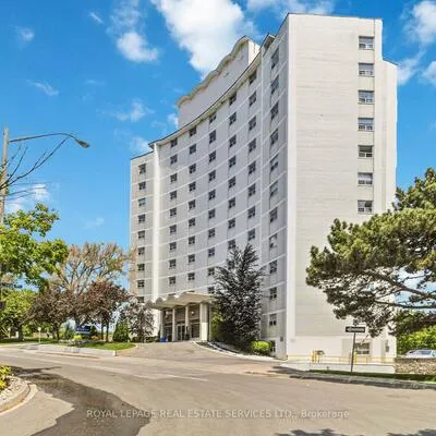 125,&nbsp;Forsythe, 1002 - CO Central, Oakville