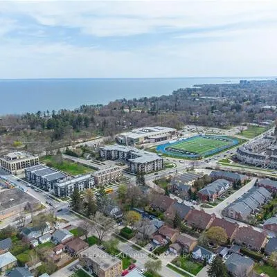 212,&nbsp;Kerr, 1002 - CO Central, Oakville