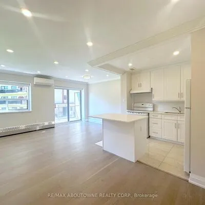 135,&nbsp;Allan, 1013 - OO Old Oakville, Oakville
