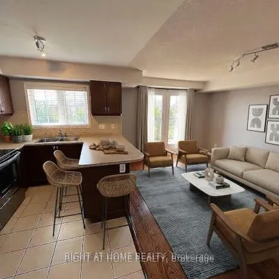 35,&nbsp;Hays, 1015 - RO River Oaks, Oakville
