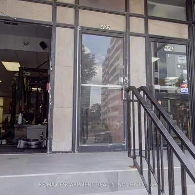 492,&nbsp;Kerr, 1002 - CO Central, Oakville