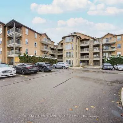 1460, Bishops, 1007 - GA Glen Abbey, Oakville