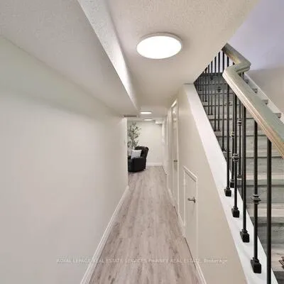 1558, Lancaster, 1005 - FA Falgarwood, Oakville