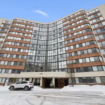 1240, Marlborough, 1003 - CP College Park, Oakville