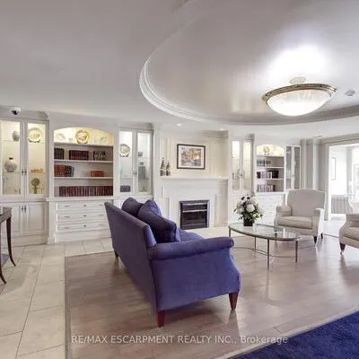 50, Old Mill, 1013 - OO Old Oakville, Oakville