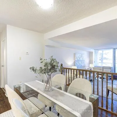 20,&nbsp;Speers, 1002 - CO Central, Oakville