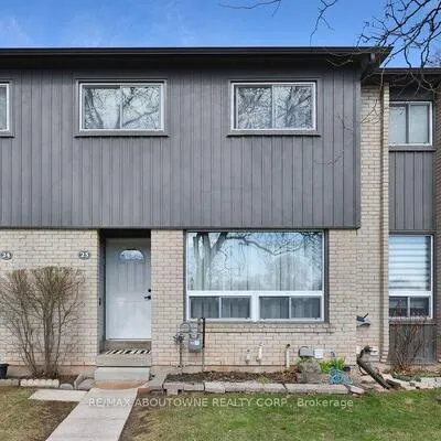 1525,&nbsp;Elm, 1003 - CP College Park, Oakville