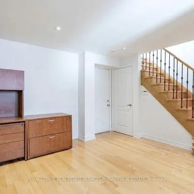 2460,&nbsp;Prince Michael, 1009 - JC Joshua Creek, Oakville