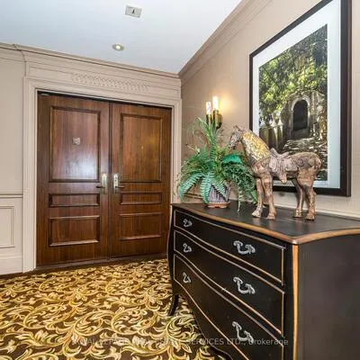 111,&nbsp;Forsythe, 1002 - CO Central, Oakville