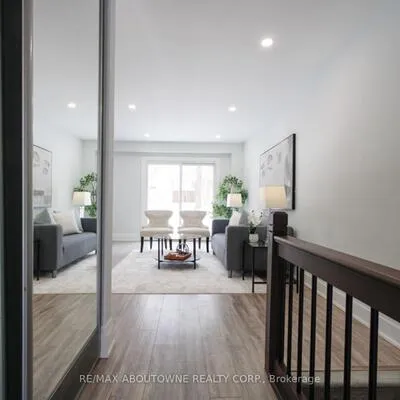 1532,&nbsp;Lancaster, 1005 - FA Falgarwood, Oakville