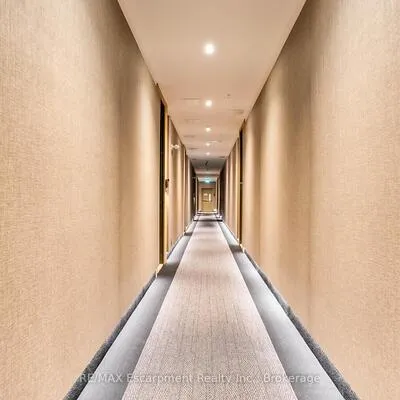 123,&nbsp;Maurice, 1002 - CO Central, Oakville