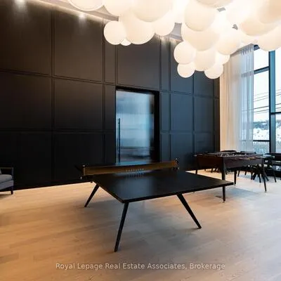 3200,&nbsp;William Coltson, 1010 - JM Joshua Meadows, Oakville