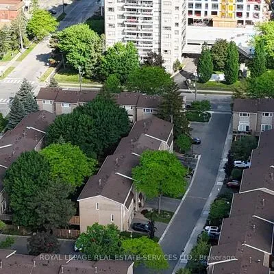 2222,&nbsp;Marine, 1001 - BR Bronte, Oakville