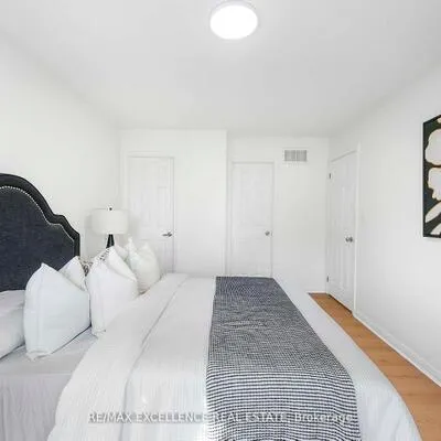2614,&nbsp;Dashwood, 1022 - WT West Oak Trails, Oakville