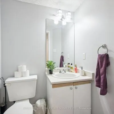 1240,&nbsp;Westview, 1022 - WT West Oak Trails, Oakville