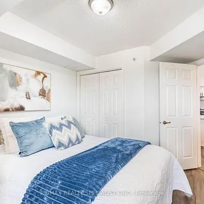 1480,&nbsp;Bishops, 1007 - GA Glen Abbey, Oakville