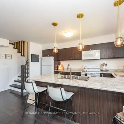 2441,&nbsp;Greenwich, 1019 - WM Westmount, Oakville