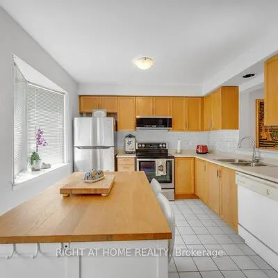 2300,&nbsp;Brays, 1007 - GA Glen Abbey, Oakville